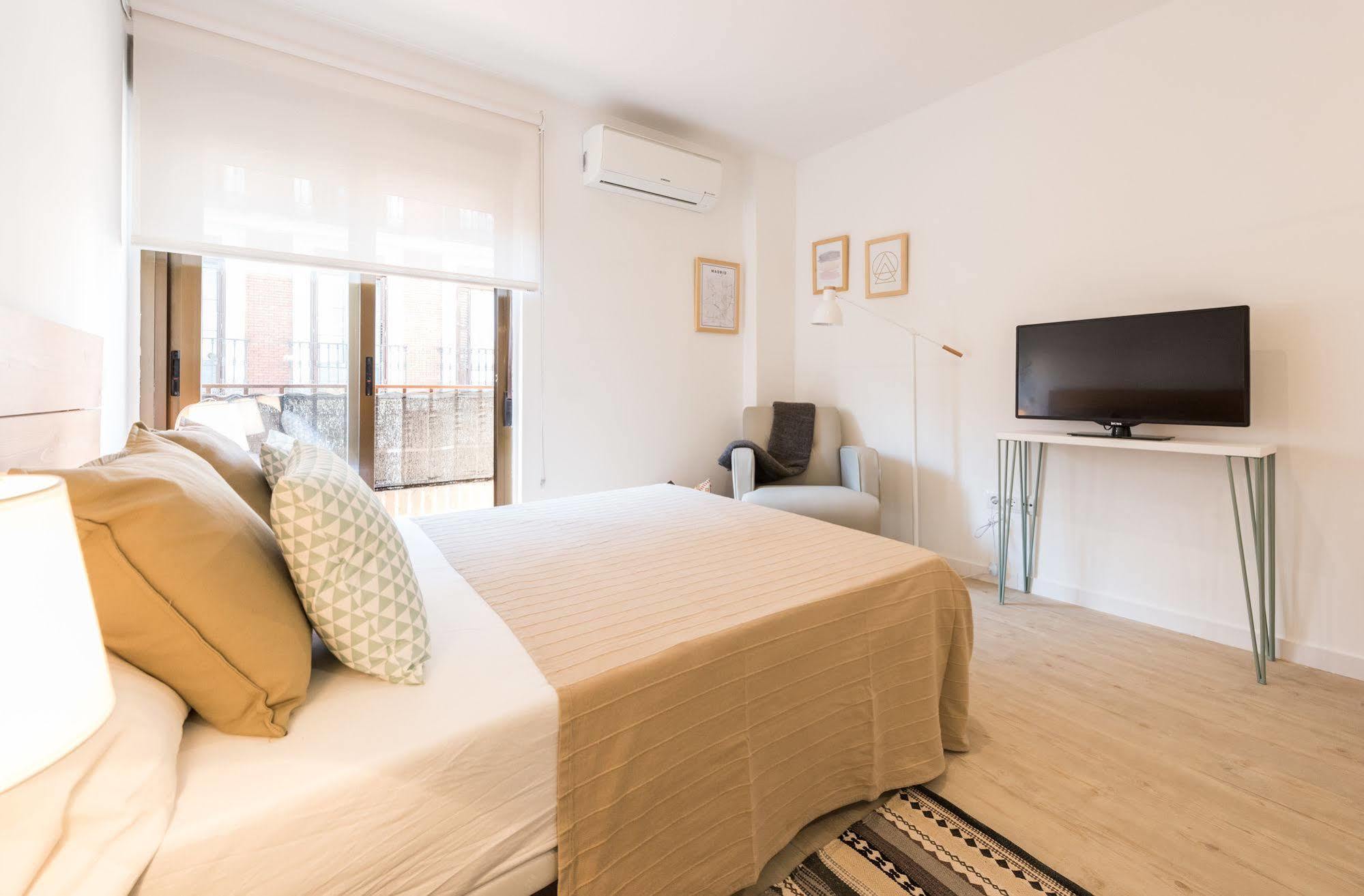 L&h La Latina Selection Apart-hotel 3*
